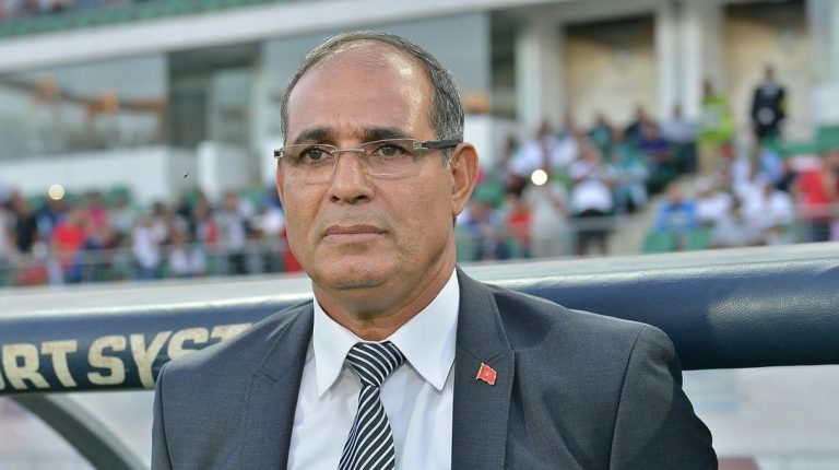 تعيين بادو الزاكي مدربا لفريق تونسي