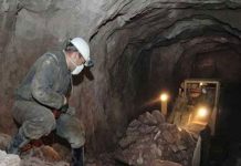 مصرع أربعة عمال داخل منجم بإقليم الرشيدية مصرع أربعة عمال داخل منجم بإقليم الرشيدية