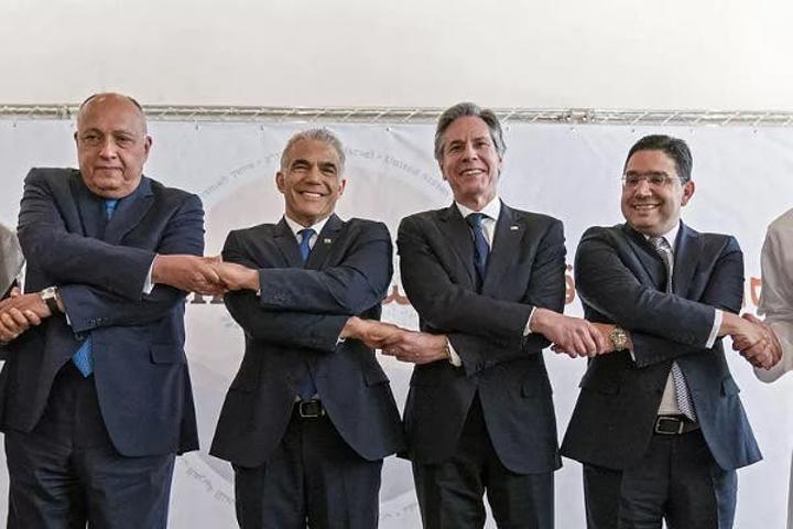 وزير الخارجية الإسرائيلي يعلن تاريخ استضافة المغرب “قمة النقب” وزير الخارجية الإسرائيلي يعلن تاريخ استضافة المغرب “قمة النقب”