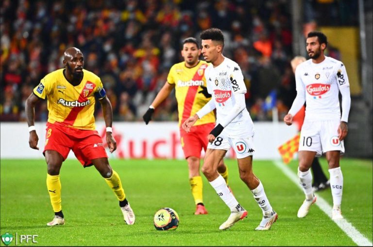 الإصابة تبعد الدولي المغربي عز الدين أوناحي عن الملاعب