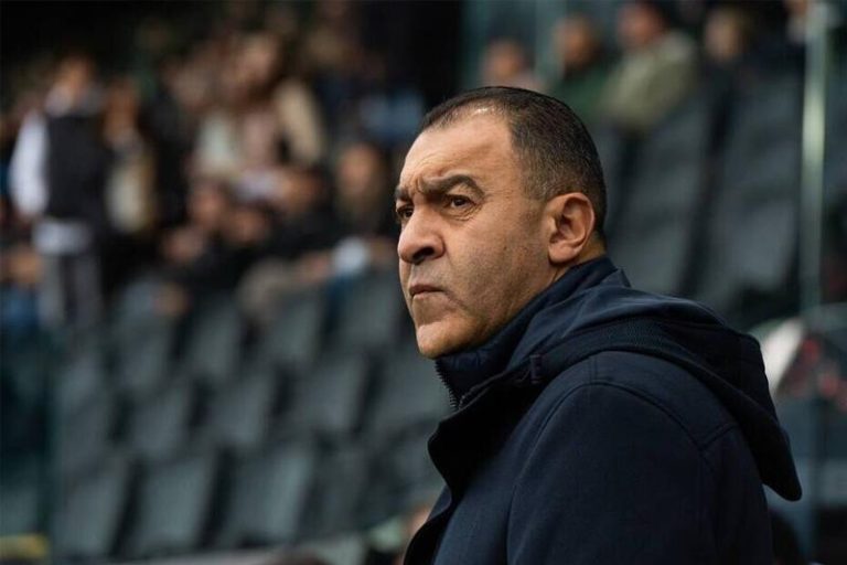 تعيين المغربي عبد العزيز بوحزاما مدربا لنادي أنجيه