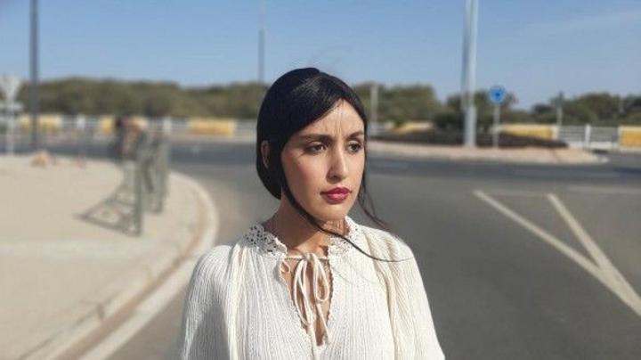 حفصة بوطاهر المغتصبة من طرف عمر الراضي قد تصبح مرة أخرى ضحية الاتحاد الأوربي حفصة بوطاهر المغتصبة من طرف عمر الراضي قد تصبح مرة أخرى ضحية الاتحاد الأوربي