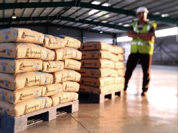تراجع مبيعات الإسمنت وسط تباطؤ نشاط قطاع البناء والأشغال العمومية تراجع مبيعات الإسمنت وسط تباطؤ نشاط قطاع البناء والأشغال العمومية