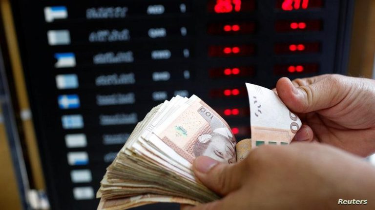 للمرة الثانية.. خلل في غوغل يهوي بقيمة الدرهم