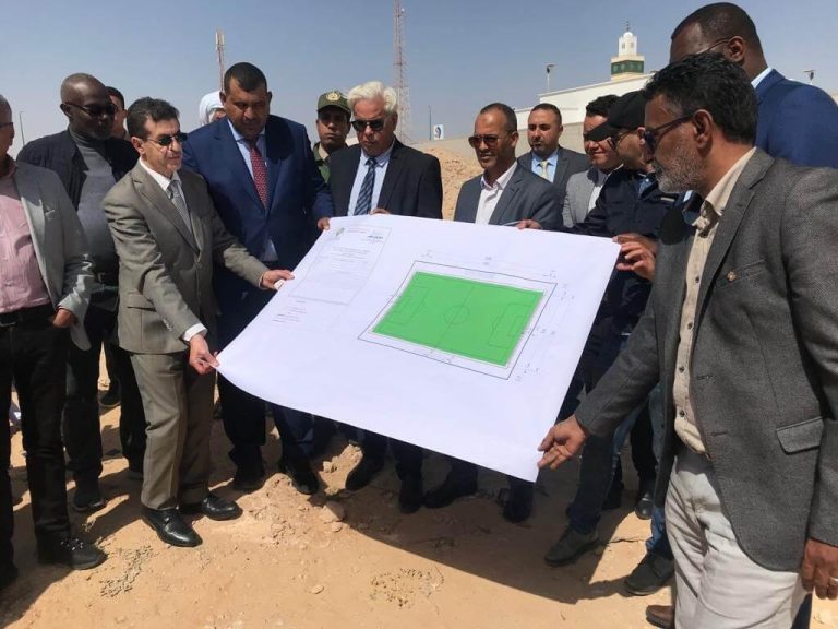 جامعة الكرة تطلق أشغال تهيئة ملعبي الكركرات وبئر كندوز