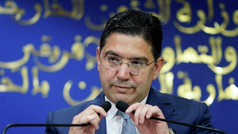 المغرب ينفي إرسال أسلحة ثقيلة إلى أوكرانيا