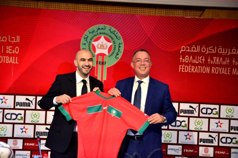 وليد الركراكي يعبر عن تضامنه مع فوزي لقجع