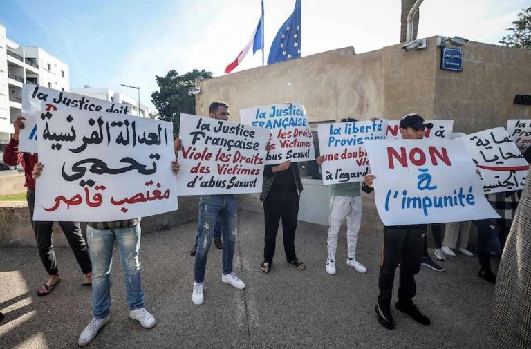 جمعية مغربية تندّد بإفراج القضاء الفرنسي مؤقتاً عن رجل أعمال متّهم باعتداءات جنسية