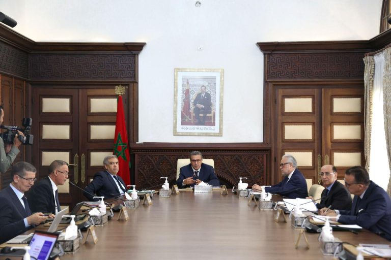 رئيس الحكومة يترأس بالرباط اجتماع اللجنة الاستراتيجية للحماية الاجتماعية