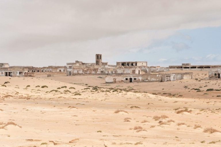 الكَويرة".. هل هي مغربية أم موريتانية؟