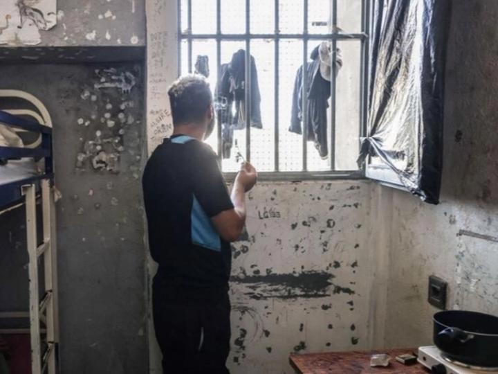 الاكتظاظ بالسجون يحول دون استفادة السجناء من كافة حقوقهم وفق مجلس بوعياش الاكتظاظ بالسجون يحول دون استفادة السجناء من كافة حقوقهم وفق مجلس بوعياش
