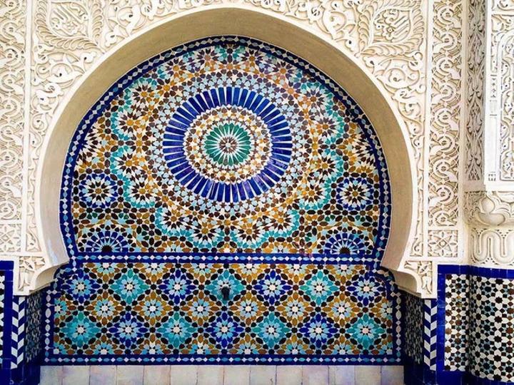 وزير الثقافة يكشف مشاريعه لرقمنة التراث المغربي