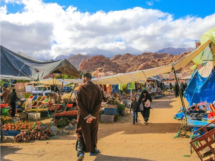40 % من المغاربة يعيشون بالبوادي 84 % منها مشمولة بوثائق التعمير وفق وزيرة الإسكان 40 % من المغاربة يعيشون بالبوادي 84 % منها مشمولة بوثائق التعمير وفق وزيرة الإسكان