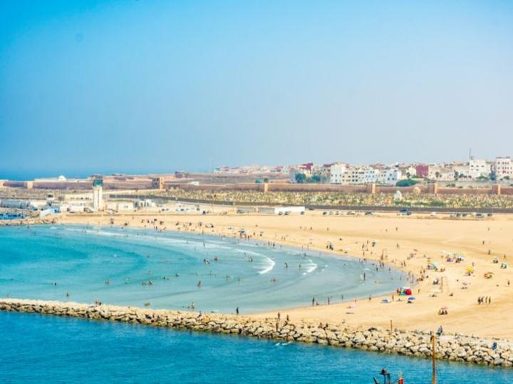 تقرير: 88 في المائة من مياه الاستحمام بالشواطئ المغربية مطابقة لمعايير الجودة تقرير: 88 في المائة من مياه الاستحمام بالشواطئ المغربية مطابقة لمعايير الجودة