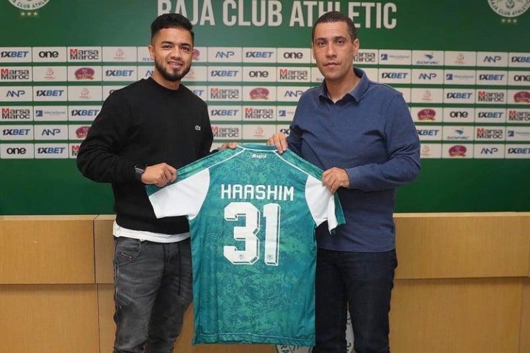 الرجاء الرياضي يتعاقد مع الجنوب إفريقي هاشم دومنغو