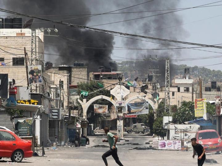 العدالة والتنمية يندد بـ العدالة والتنمية يندد بـ