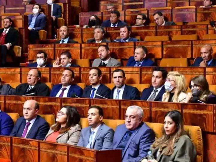 فريق الأحرار بمجلس النواب يدعو لإبعاد قضية المرأة عن المزايدات السياسية والاتجار الانتخابي فريق الأحرار بمجلس النواب يدعو لإبعاد قضية المرأة عن المزايدات السياسية والاتجار الانتخابي