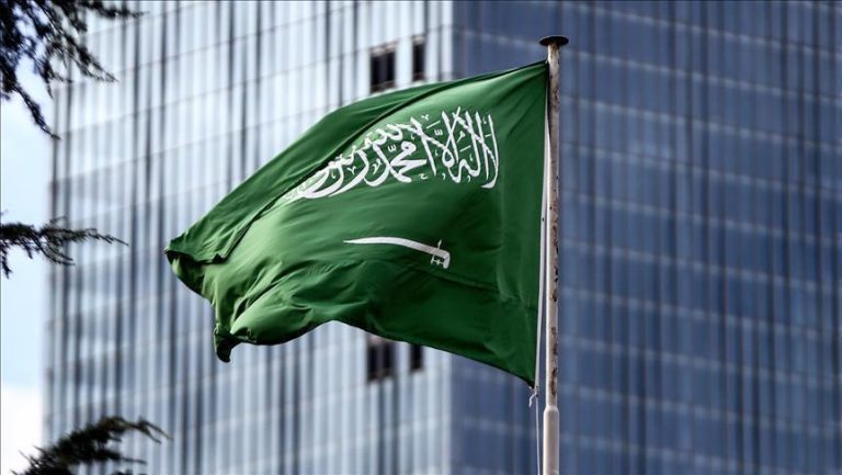 السعودية تطلق خدمة التأشيرة الإلكترونية لمواطني 12 دولة من بينها المغرب