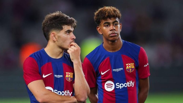 المغربيان لامال والزلزولي يقودان برشلونة للفوز بكأس جوان جامبر [فيديو]