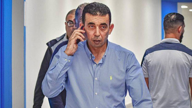 الحكم بسنة ونصف حبسا نافذا ضد البرلماني الحيداوي و10 أشهر نافذة ضد صحافي في قضية بيع تذاكر المونديال الحكم بسنة ونصف حبسا نافذا ضد البرلماني الحيداوي و10 أشهر نافذة ضد صحافي في قضية بيع تذاكر المونديال