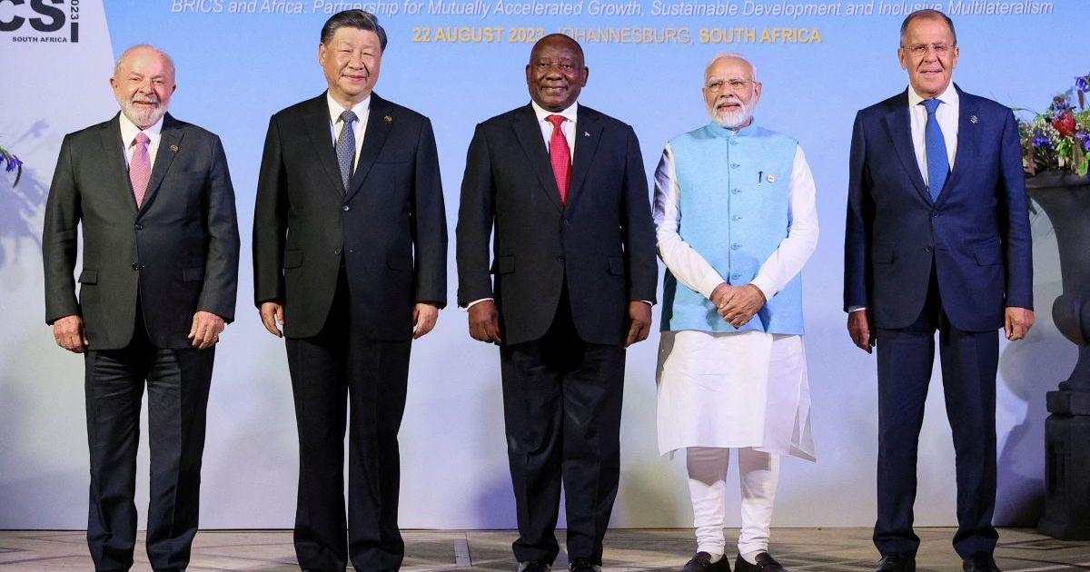 مجموعة «بريكس» تؤكد تشبثها بالشرعية الدولية وبالمعايير الأممية بخصوص قضية الصحراء مجموعة «بريكس» تؤكد تشبثها بالشرعية الدولية وبالمعايير الأممية بخصوص قضية الصحراء