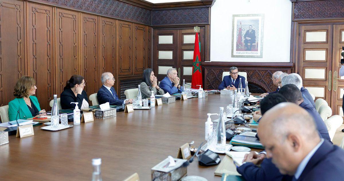 اللجنة البين وزارية تعقد اجتماعها الثالث حول إعادة إعمار المناطق المتضررة من الزلزال اللجنة البين وزارية تعقد اجتماعها الثالث حول إعادة إعمار المناطق المتضررة من الزلزال