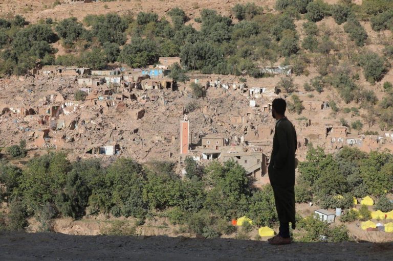 زلزال الحوز: المجلس الوطني للصحافة يقدم شكاية ضد شارلي إيبدو وليبيراسيون إلى مجلس الأخلاقيات بفرنسا