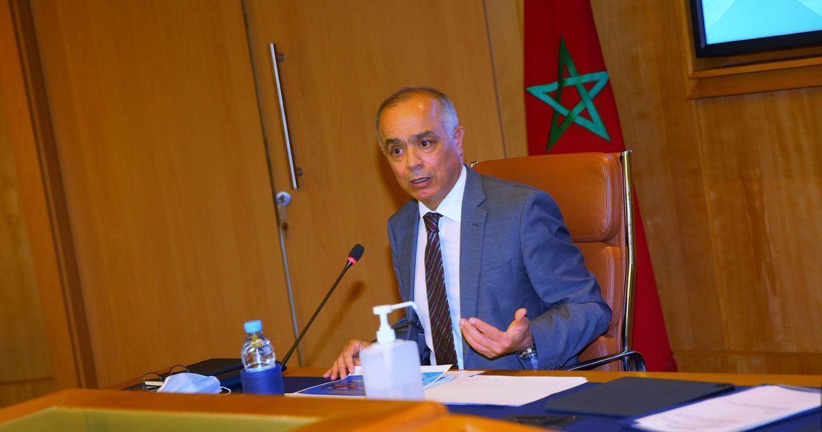 نقابة تطالب بسحب النظام الأساسي لموظفي التعليم وإعادته إلى طاولة الحوار نقابة تطالب بسحب النظام الأساسي لموظفي التعليم وإعادته إلى طاولة الحوار