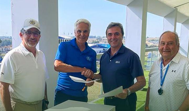 توقيع بروتوكول اتفاقية بين الجامعة الملكية المغربية للغولف ونادي الغولف الملكي القديم بالمملكة المتحدة توقيع بروتوكول اتفاقية بين الجامعة الملكية المغربية للغولف ونادي الغولف الملكي القديم بالمملكة المتحدة