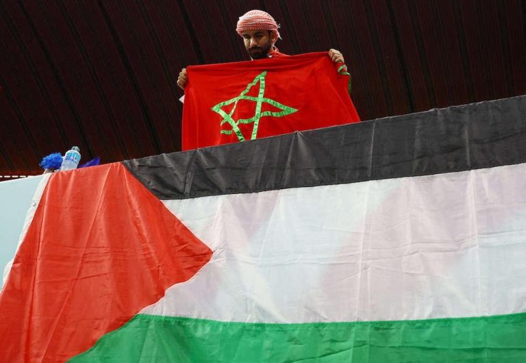 زوبعة حول ناشر مغربي هاجم الفلسطينيين وكتب “كلنا إسرائيليون”- (تدوينات)