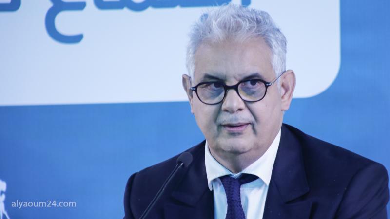 رائحة كريهة بالماء الشروب في تزنيت تضع السلطات محط الانتقادات رائحة كريهة بالماء الشروب في تزنيت تضع السلطات محط الانتقادات