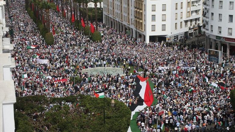 إسرائيل تجلي دبلوماسييها من المغرب