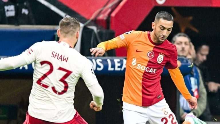 دوري أبطال أوروبا: حكيم زياش يوقع هدفين وتمريرة حاسمة ضد مانشستر يونايتد