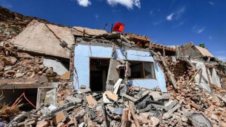 زلزال الحوز: بدء عمليات هدم وإزالة ركام المباني المنهارة في أزيلال