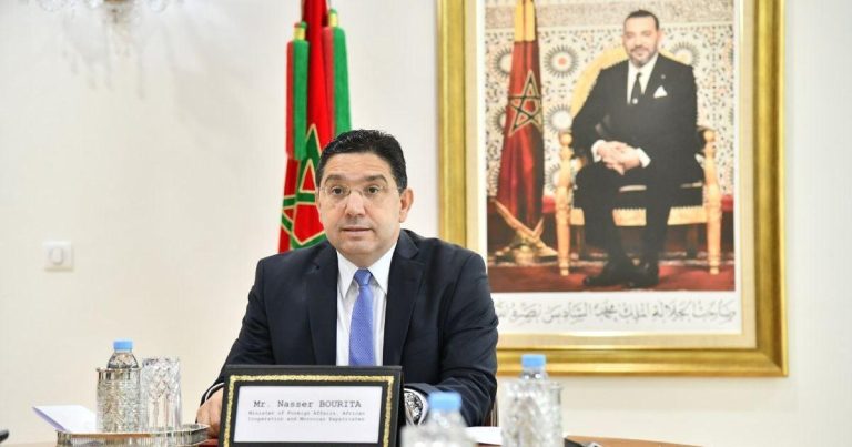 بوريطة يجري مباحثات هاتفية مع نظيره الفرنسي