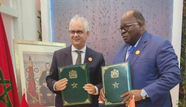 المغرب وكوت ديفوار يوقعان مذكرة تفاهم في مجال الموارد المائية
