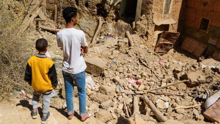 مجلس بوعياش يوصي بتحيين استراتيجية تدبير الكوارث الطبيعية بعد نقائص في معاملة أطفال ضحايا زلزال الحوز