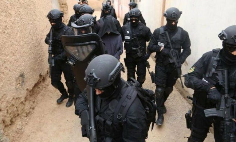 توقيف أربعة أشخاص موالين لتنظيم داعش خططوا لتنفيذ عمليات إرهابية بالمغرب