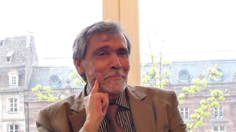 الأكاديمية الفرنسية تمنح الكاتب عبد الفتاح كيليطو الجائزة الكبرى للفرونكوفونية