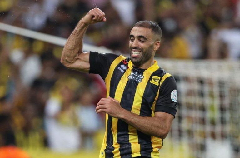 المغربي عبد الرزاق حمد الله يتعاقد مع نادي التعاون السعودي