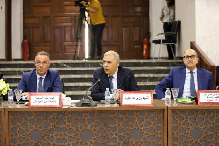 وزير الداخلية يترأس اجتماعا حول استعدادات الدار البيضاء لكأس العالم 2030