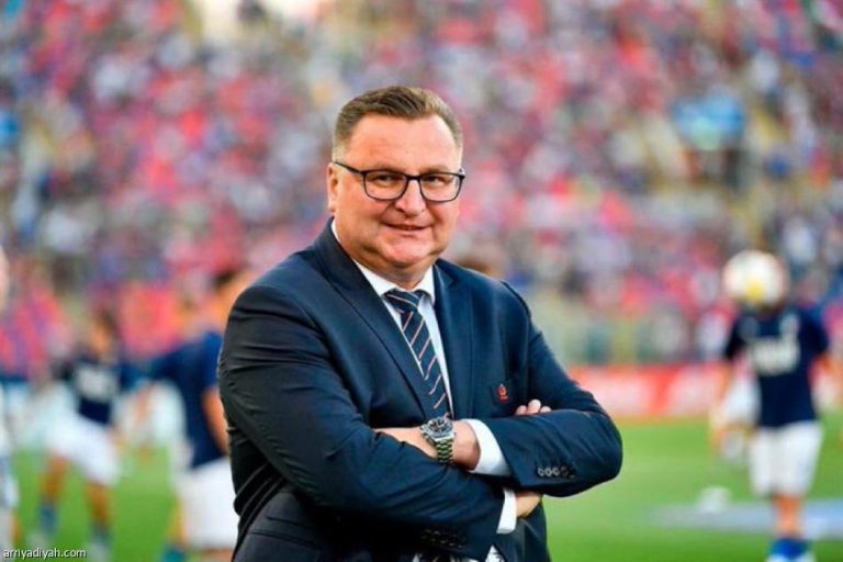 البولندي تشيسلاف ميشنيفيتش مدربا لفريق الجيش الملكي