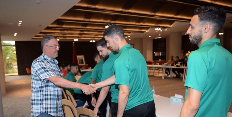 لقجع يستقبل لاعبي وأعضاء منتخب الفوتسال المشارك في كأس العالم أوزبكستان 2024
