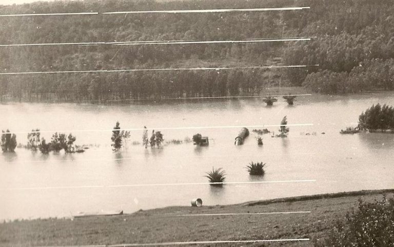 فيضانات المغرب عام 1963: دمار كبير وطوابع بريدية وإلغاء عيد الأضحى