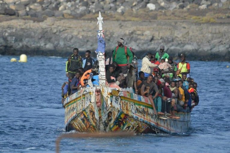 إسبانيا تقترح "الهجرة الدورية" لوقف تدفق المهاجرين على جزر الكناري