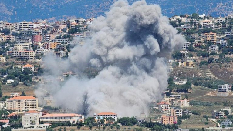 المغرب يتابع أوضاع أفراد الجالية في لبنان