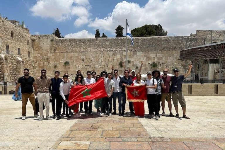 جمعية مغربية تتضامن مع إسرائيل وتؤكد وقوفها إلى جانبها في حربها على غزة !