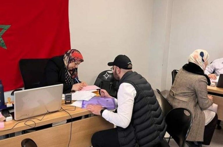إسبانيا: قنصلية متنقلة لفائدة الجالية المغربية المقيمة ببلد الوليد