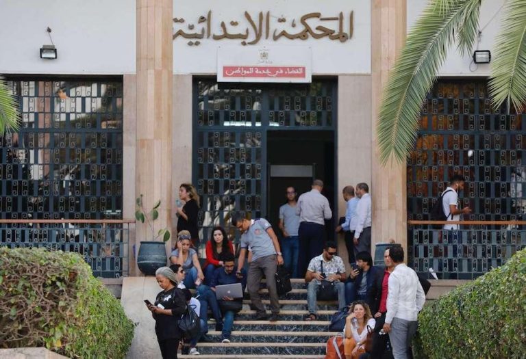 السجن عاما ونصف العام لصحافي مغربي بتهمة سب وقذف وزير- (تدوينات)
