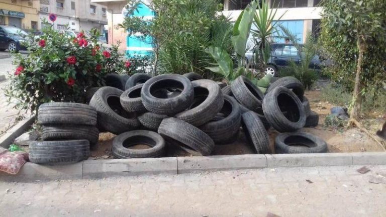 الحكومة ترفض"تضريب" النفايات البلاستيكية والحديدية والعجلات المطاطية في مشروع ميزانية 2025